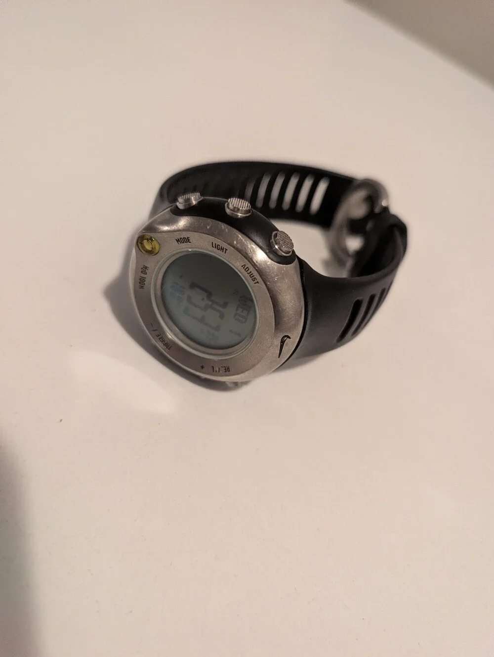 NIKE Titanium Lance Armstrong Watch WA0020. Men's Compass. Alarm. Altimeter